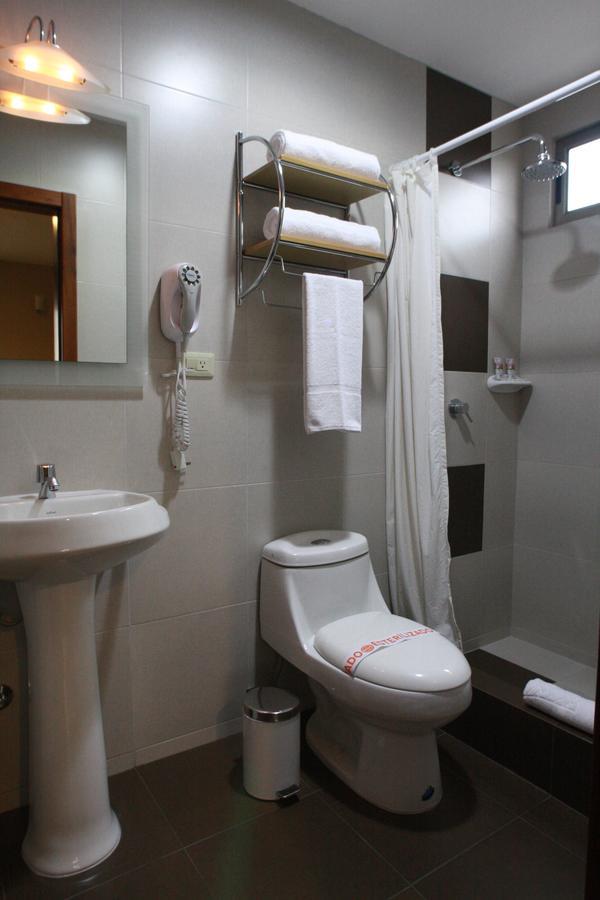Hotel Puerto Banana El Guabo Eksteriør billede
